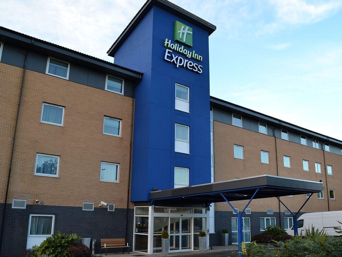Holiday Inn Express Birmingham Star City By Ihg Exterior foto